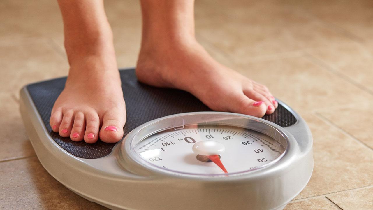 4 tips on how to control your weight during the festive season