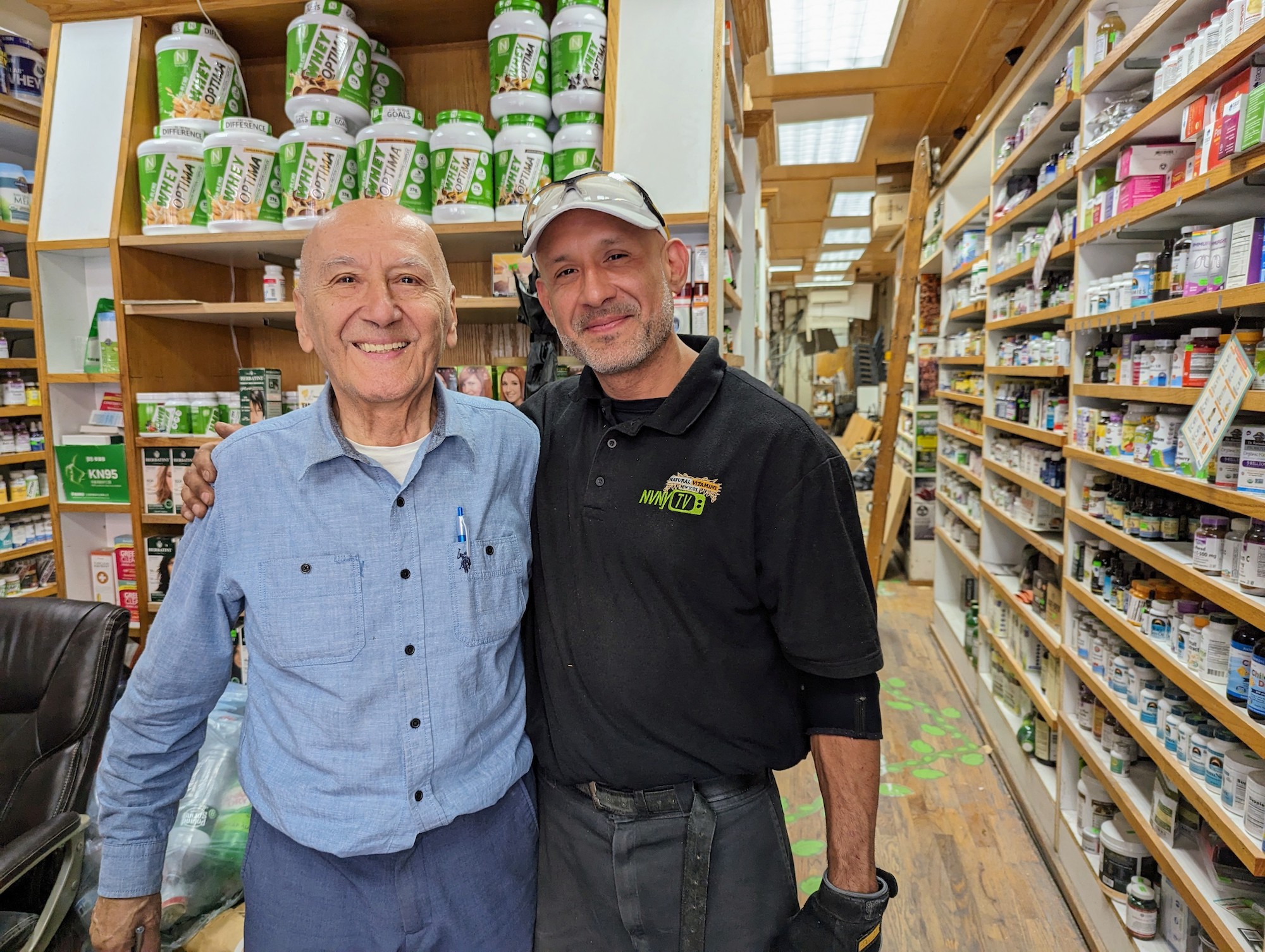 Natural Vitamins is closing in Greenpoint after 50 years - Greenpointers